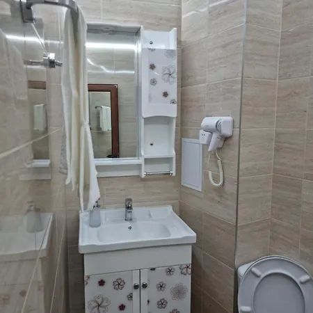 китанов Vendégház 4*