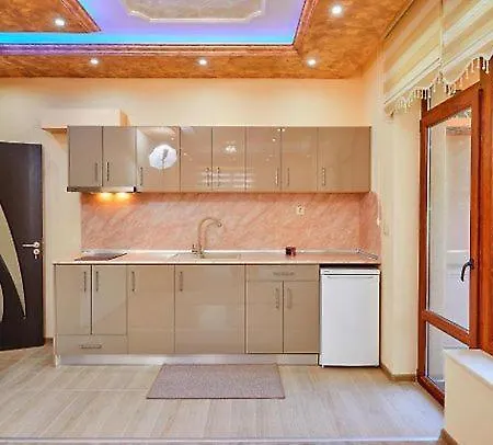 китанов Pensión 4*