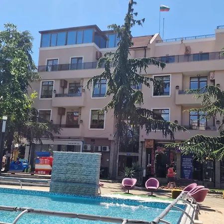 Casa de hóspedes китанов *