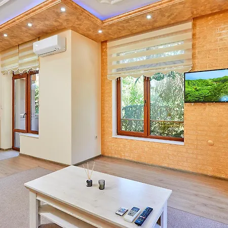 Konukevi китанов 4*