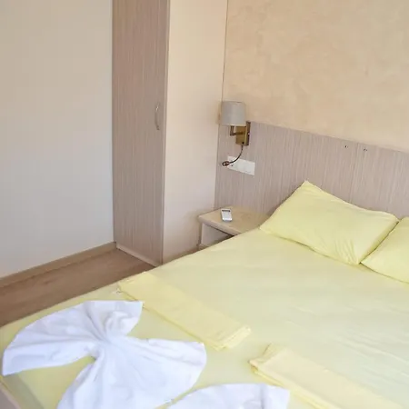 китанов Casa de hóspedes Pomorie