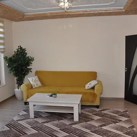 Casa de hóspedes китанов *