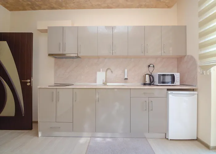 китанов 4* Pomorie